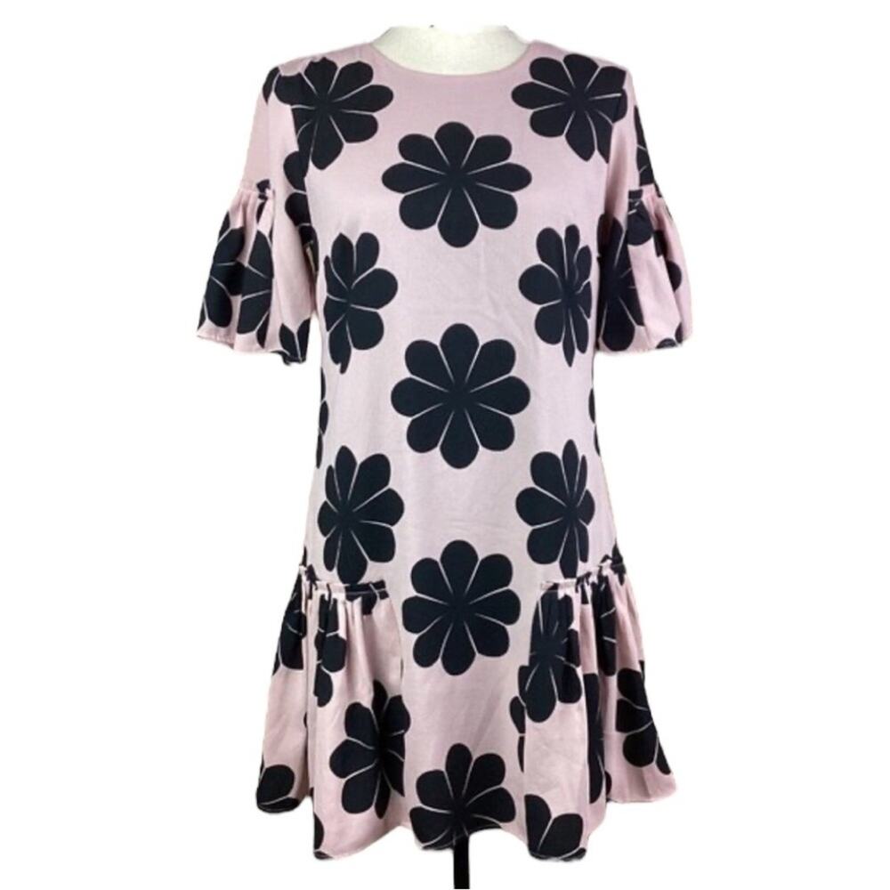 Ann Taylor Mod Flower Pink and Black Floral short sleeve dress with ruffle hem